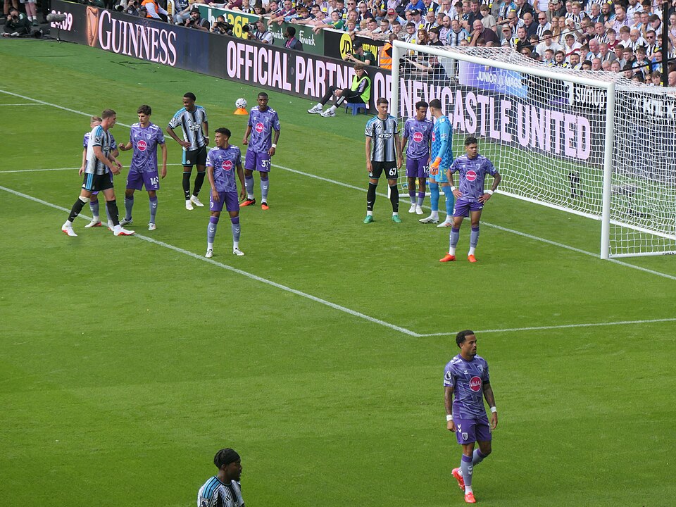 Skuad Bournemouth berseragam tandang saat melawan Newcastle, 5 September 2026