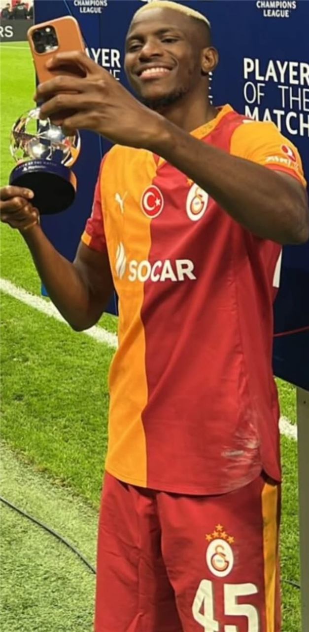 Victor Osimhen berseragam Galatasaray, 30 September 2025